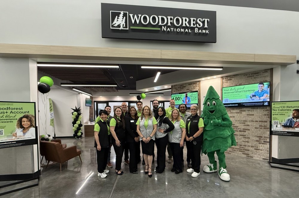 Woodforest brings convenient banking inside Walmart to The Villages, Florida, one of Florida’s largest active retirement communities.